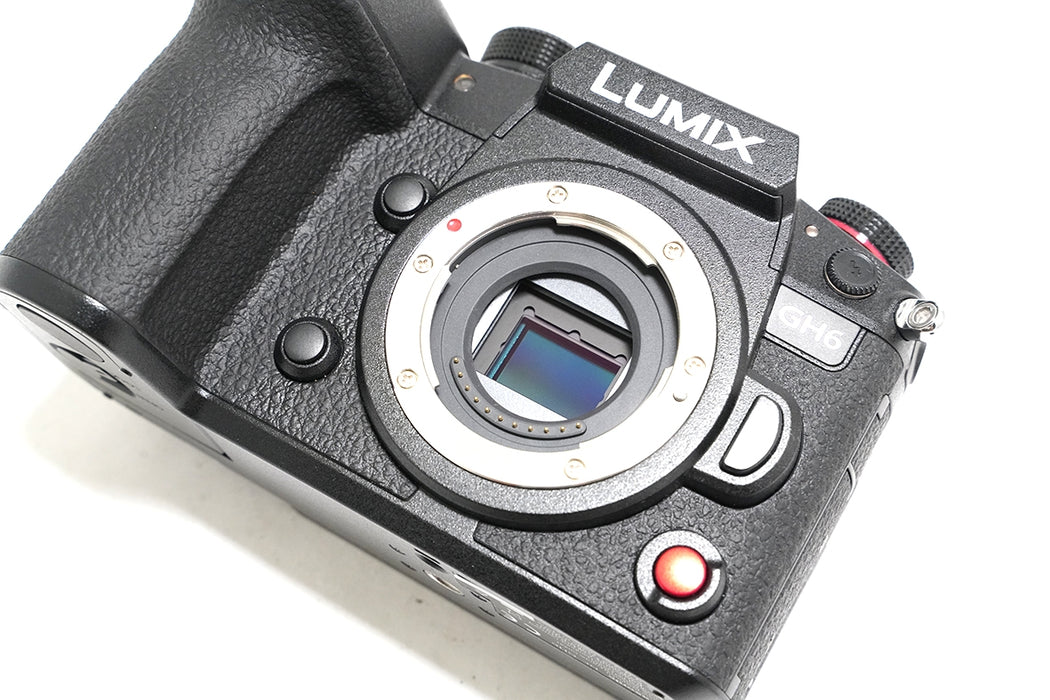 FOTOCAMERA PANASONIC LUMIX GH6 BELLISSIMA COMPLETA