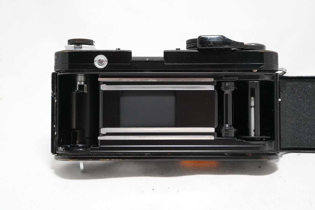 Fotocamera analogica Nikon F2 nera -Leggi-