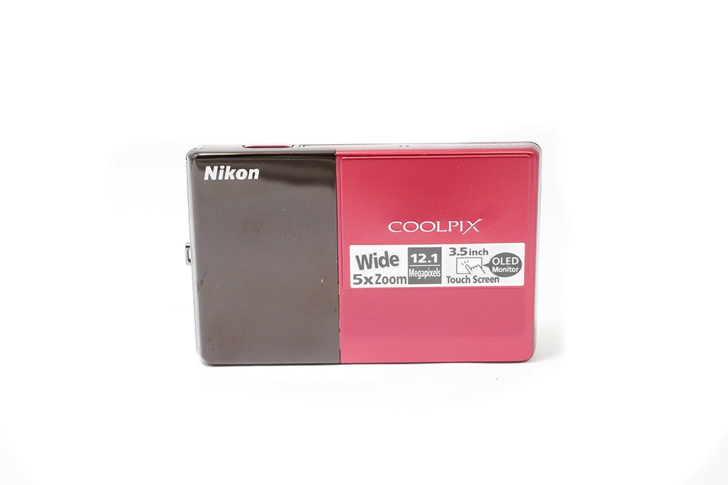 NIKON COOLPIX S70