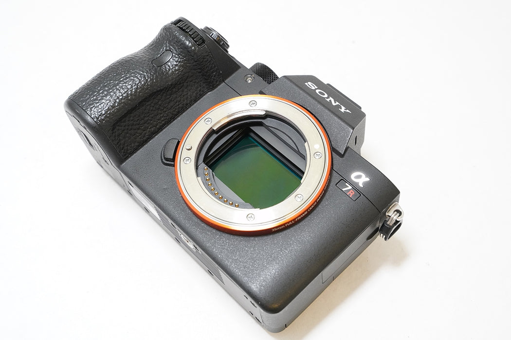 FOTOCAMERA SONY A7RIII -LEGGI-