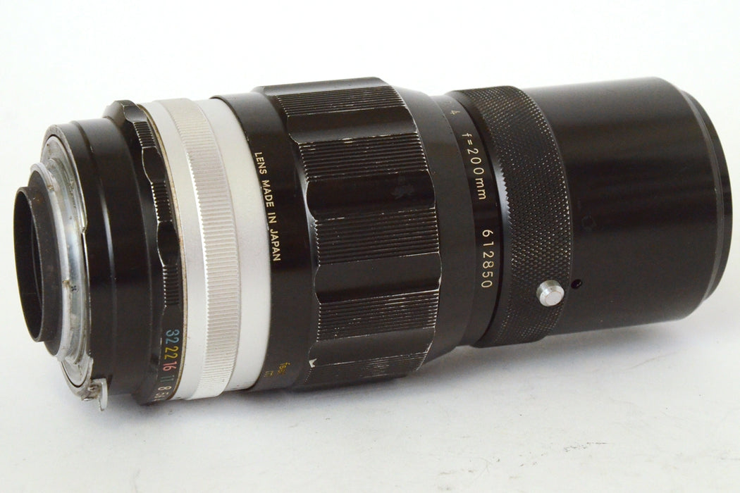 Nikon non AI Nikkor-Q Auto 200mm F4 modificato AI piccoli Segni D'uso