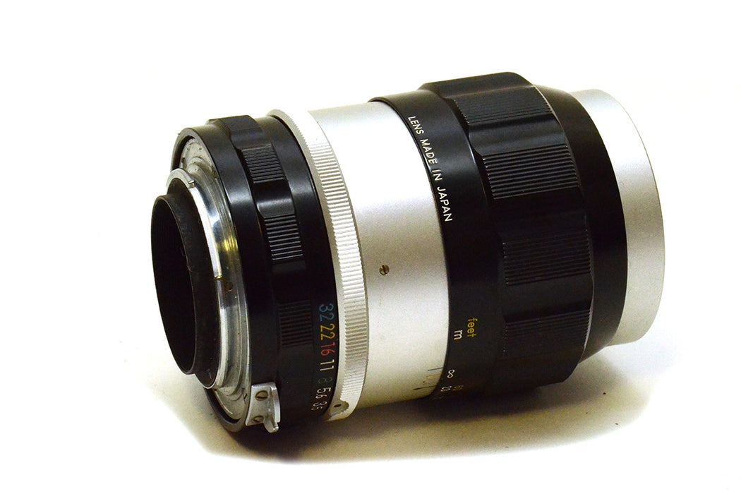 Obiettivo manuale Nikkor Q 135mm F3.5 -leggi-