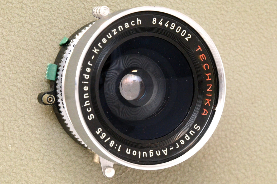 Schneider-Kreuznach Super-Angulon 65mm F8 Linhof per Banco Ottico con Piiastra Sinar