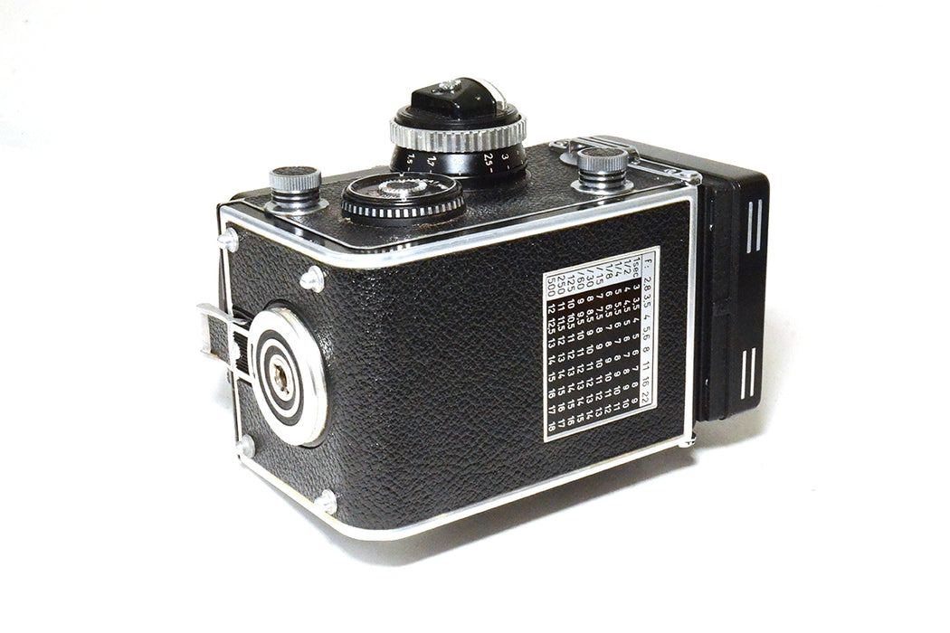 Fotocamera analogica Rolleiflex Planar 2.8 F