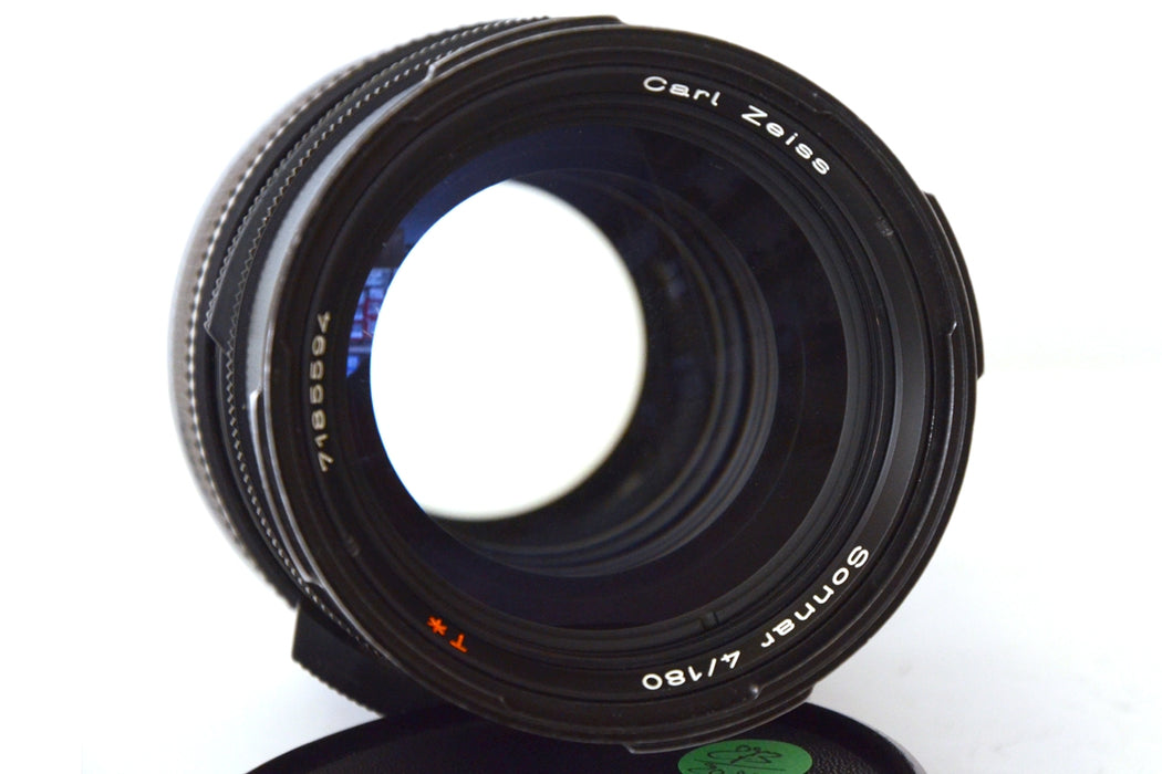 Hasselblad Carl Zeiss Sonnar CF 180mm F4 T* per 500 Series con Paraluce