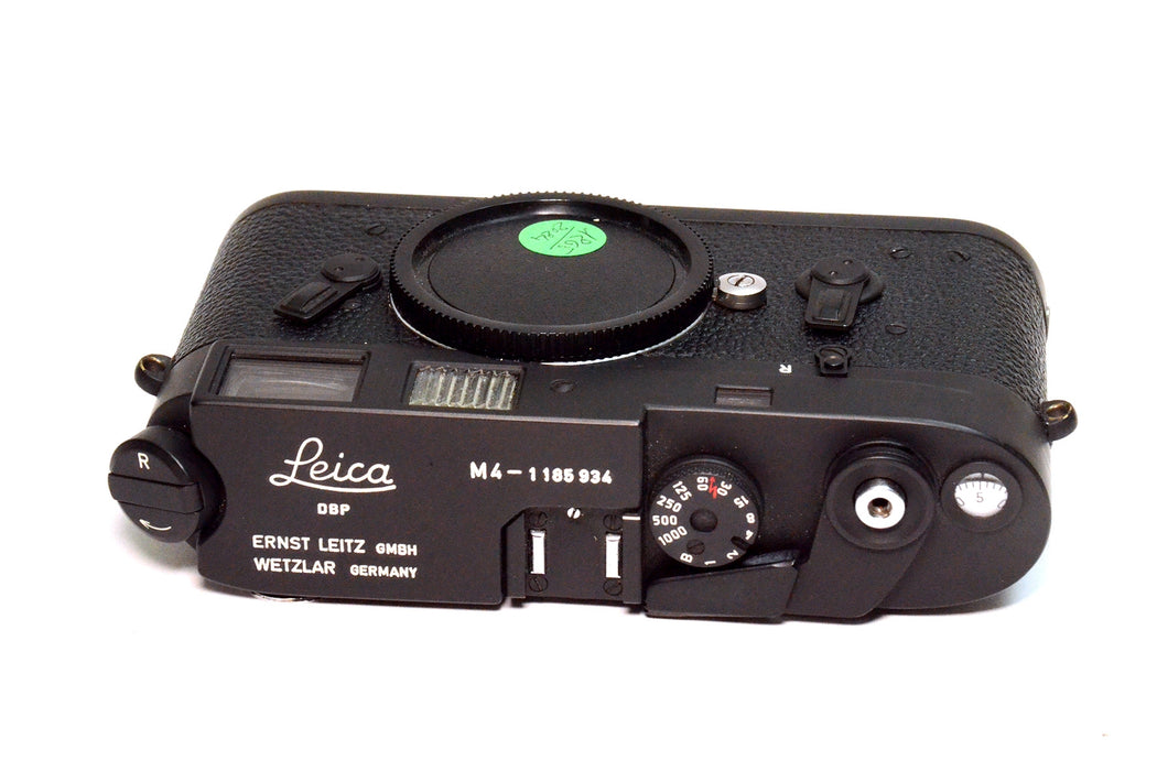 Fotocamera analogica Leica M4 -leggi-