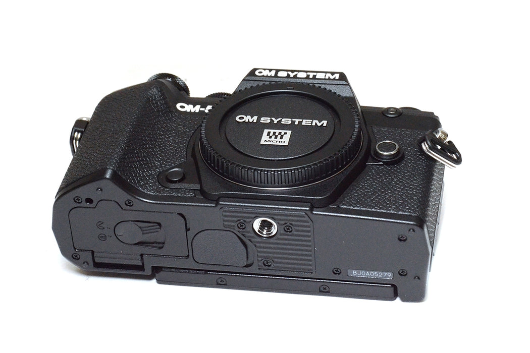 FOTOCAMERA OLYMPUS OM-5 BELLA 806 SCATTI