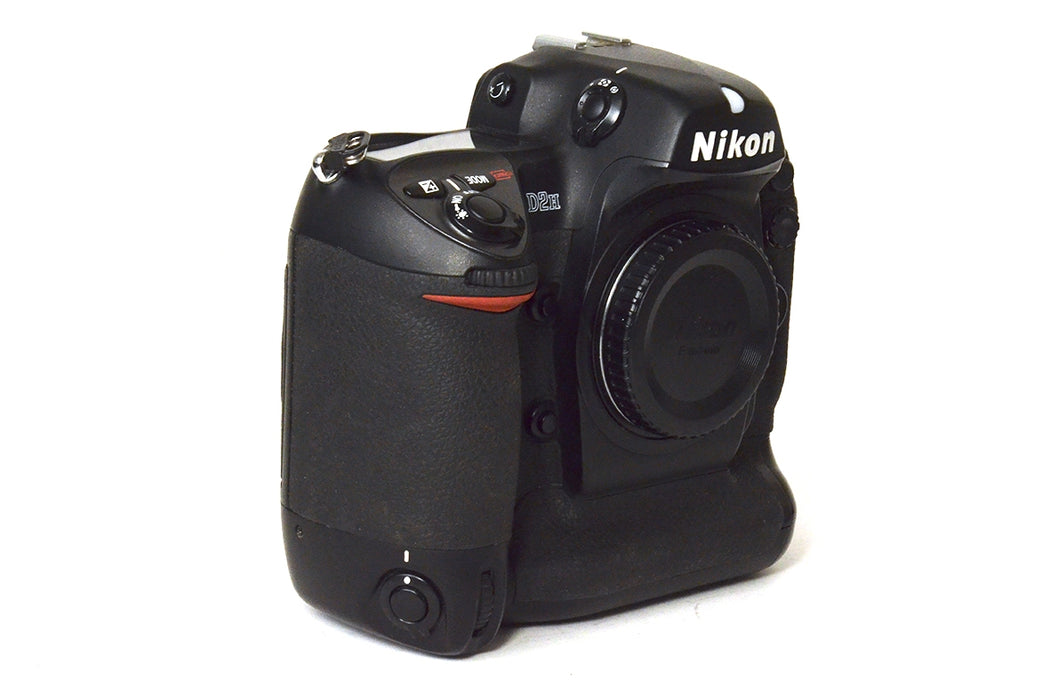 FOTOCAMERA NIKON D2H CORPO - 32284 SCATTI