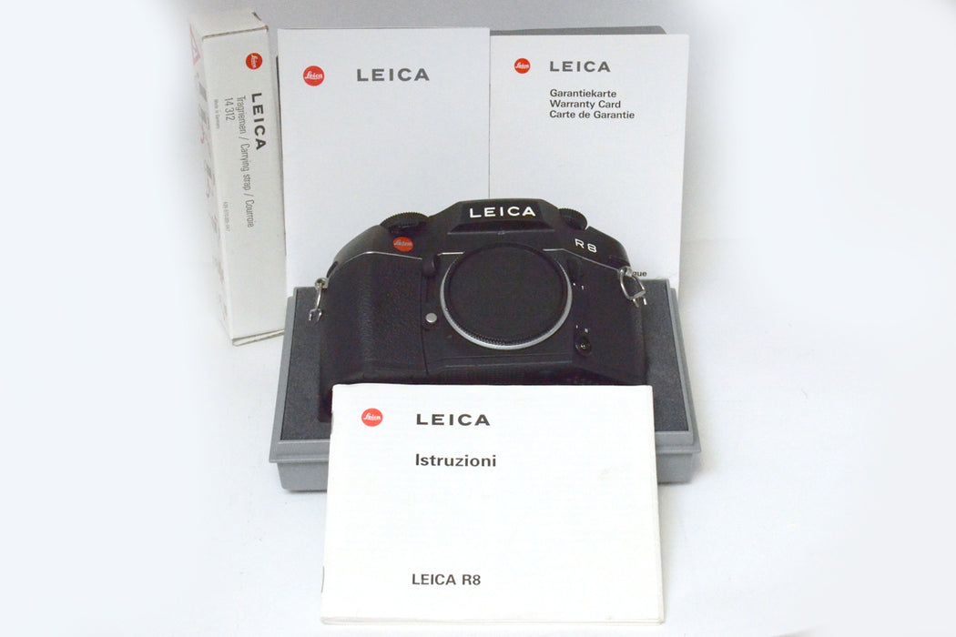 Leica R8 10081 Solo Corpo Nera Scatolata con tutta la dotazione. Spettacolare!