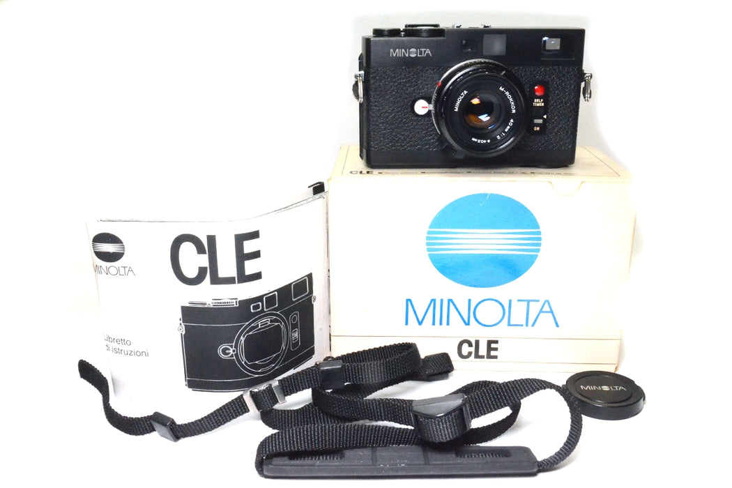 Kit analogico Minolta CLE con obiettivi ed accessori