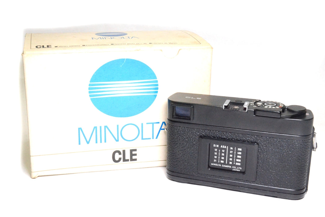 Kit analogico Minolta CLE con obiettivi ed accessori