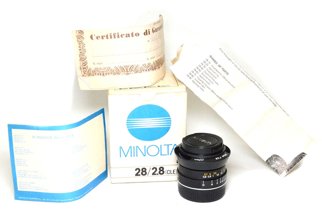 Kit analogico Minolta CLE con obiettivi ed accessori