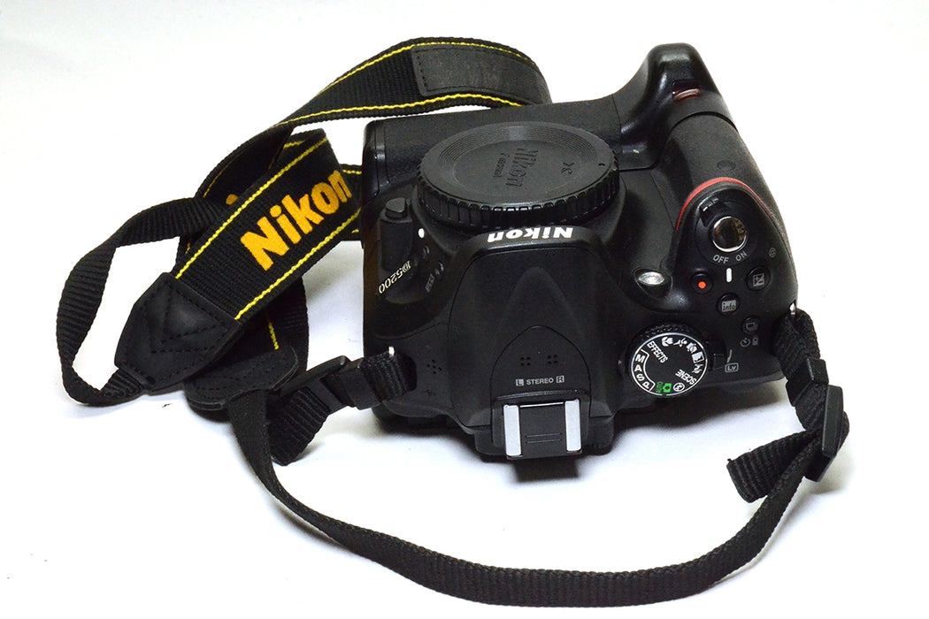 FOTOCAMERA NIKON D5200 21304 SCATTI