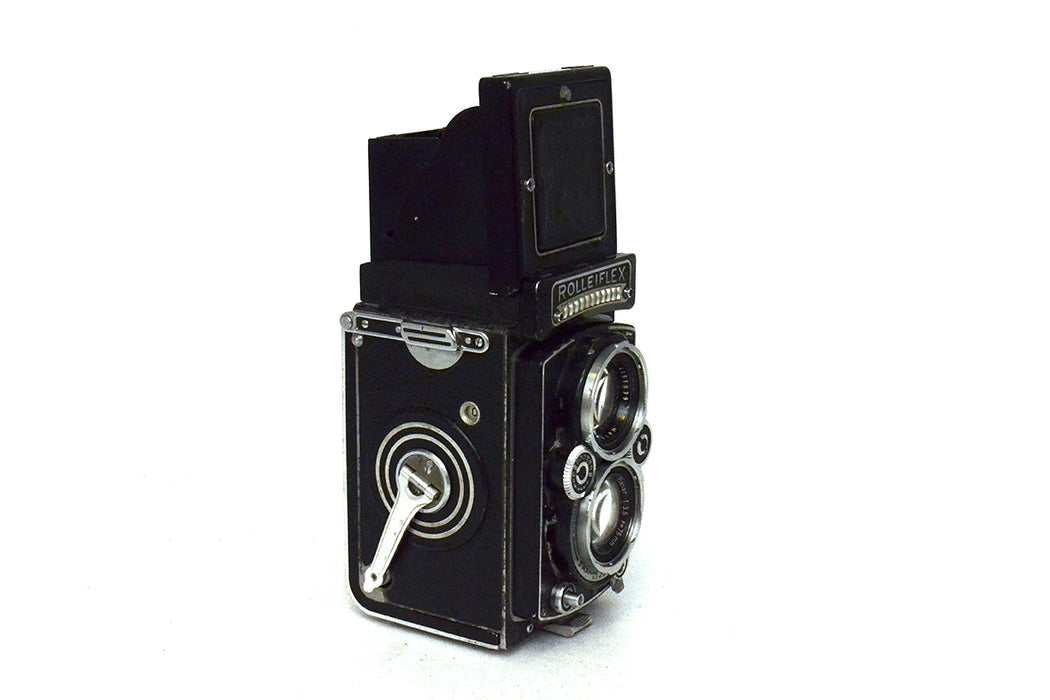 Fotocamera analogica Rolleiflex planar 75mm con documenti revisione