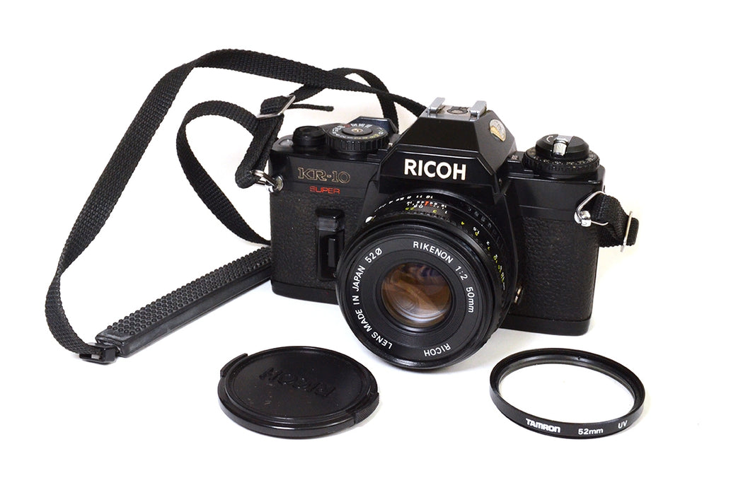 Fotocamera analogica Ricoh KR-10 Super con Rikenon 50mm F2