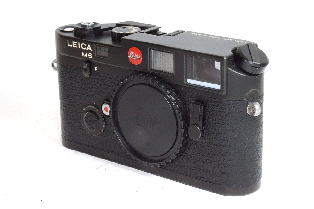 Fotocamera analogica Leica M6 10404