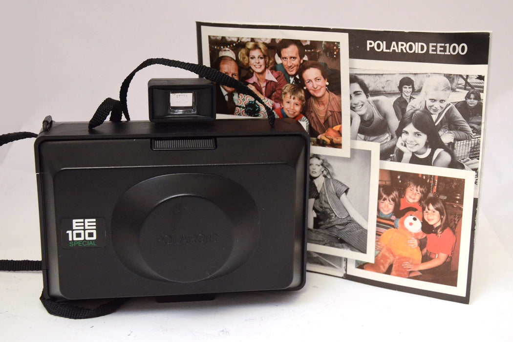 Polaroid EE 100 Scatolata Funziona ma Non Testata con Pellicola Scatolata