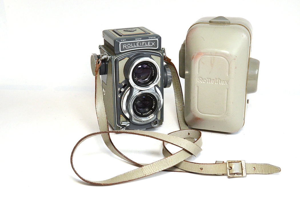 Fotocamera analogica Rolleiflex BABY 4x4 -Leggi-