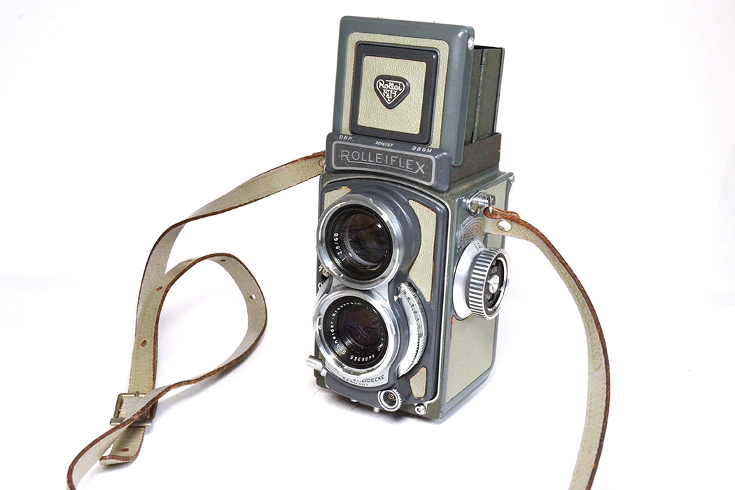 Fotocamera analogica Rolleiflex BABY 4x4 -Leggi-