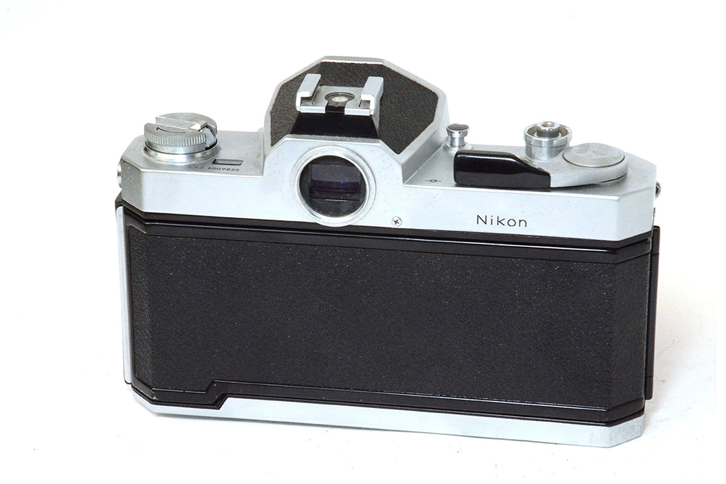 Fotocamera analogica Nikon Nikkormat FT3