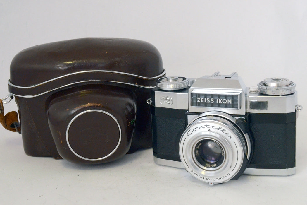 Zeiss Ikon Contaflex Matic con Tessar 2.8 / 50 con Borsa originale