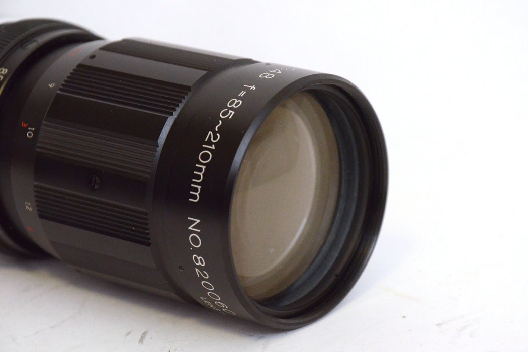 Astronar Tele - Zoom F4.8 / 85-210mm vite Pentax M42 42x1