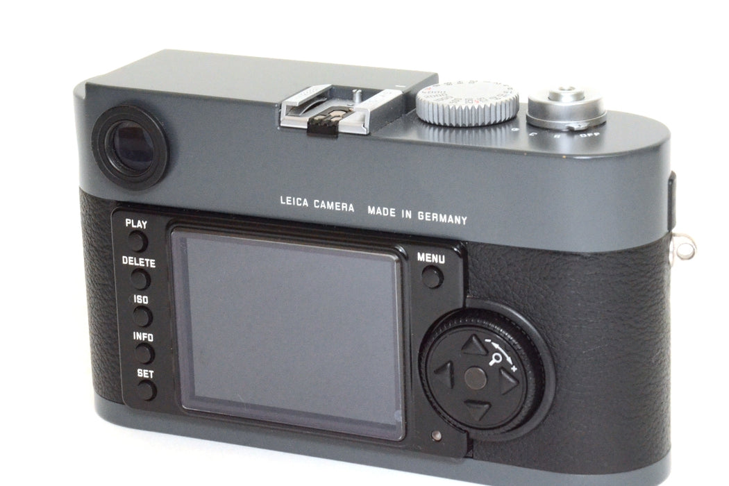 FOTOCAMERA LEICA M-E BELLA SENSORE DEFINITIVO