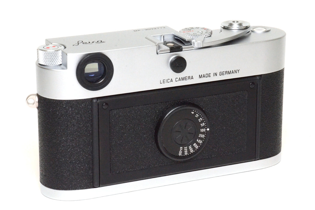 Fotocamera analogica Leica MP 0,72 Chrome 10301 COME NUOVA