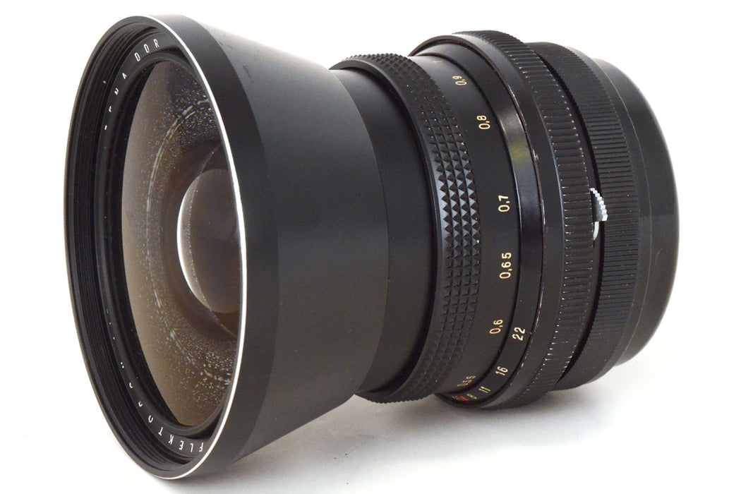 Carl Zeiss Jena MC Flektogon 4 / 50 (50mm F4) Supergrandangolo per Pentacon Six