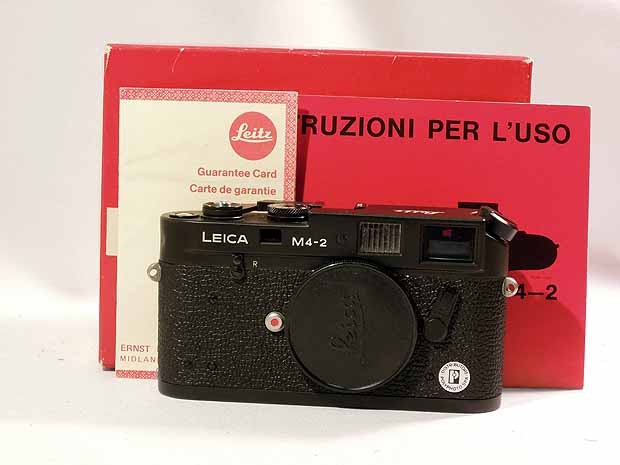 Leica M4-2 10410 ( Canada) mat. : 1526***