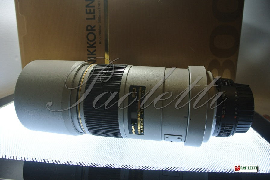 Nikon AF-S Nikkor 300mm 1.4D ED IF ( Grey)