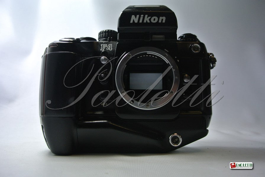 Nikon F4 MB-21