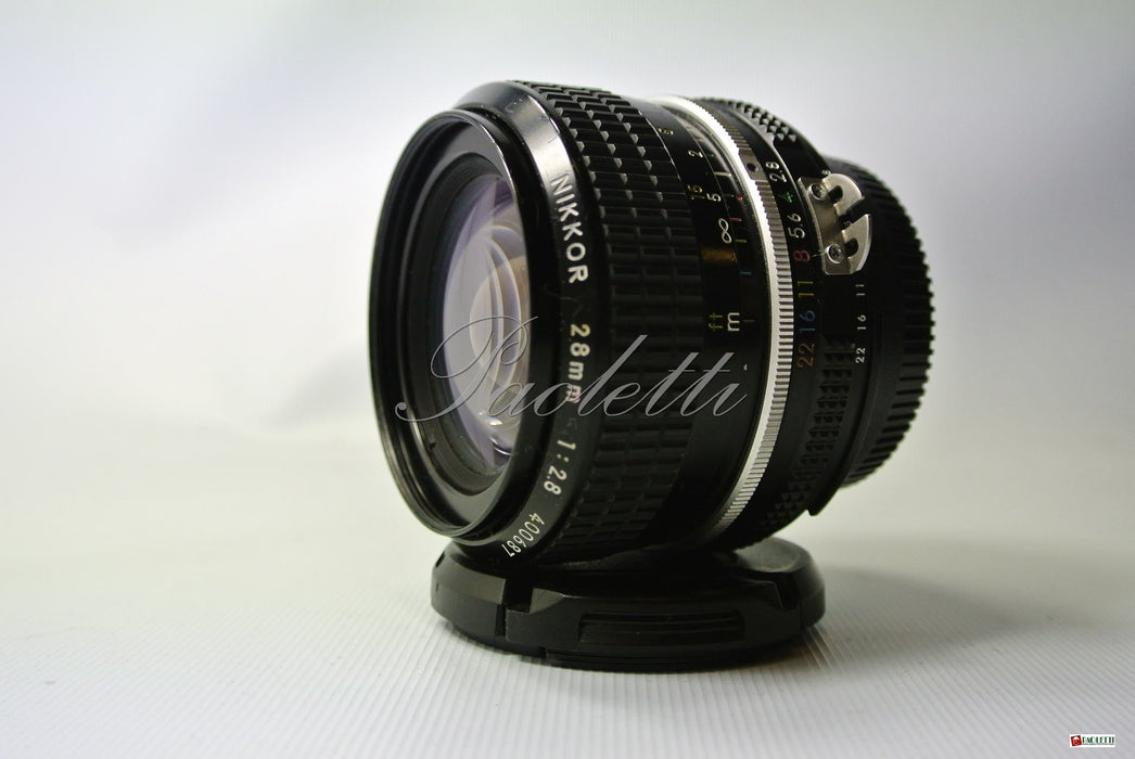 Nikon Nikkor 28mm 1:2.8