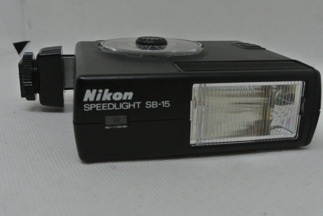 Nikon Speedlight SB-15 Usato