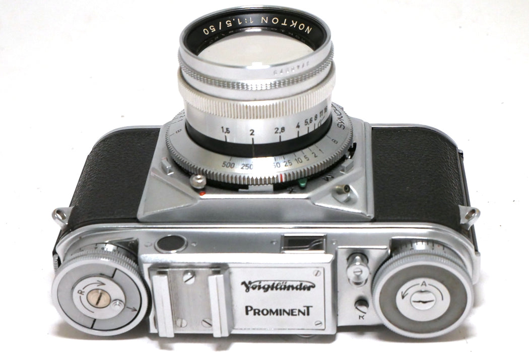 VOIGTLANDER Prominent . Fotocamera Telemetro a Pellicola con NOKTON 50mm f1.5