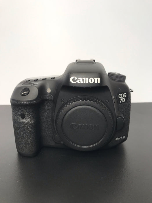 Canon Eos 7D Mark II - Solo corpo (OS) (cod. 5555500025428)